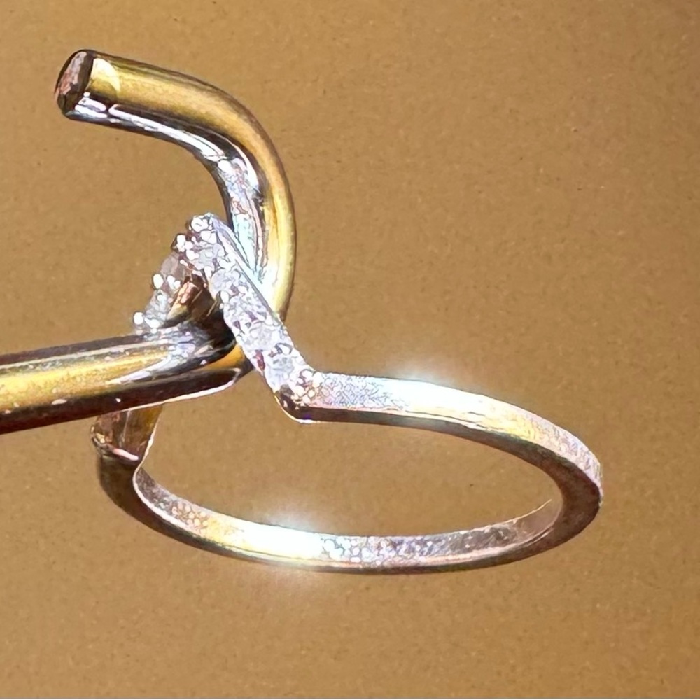 Genuine Diamond V Ring (1/10 ct. t.w.) in Sterling Silver, Size 5 - Picture 4 of 16